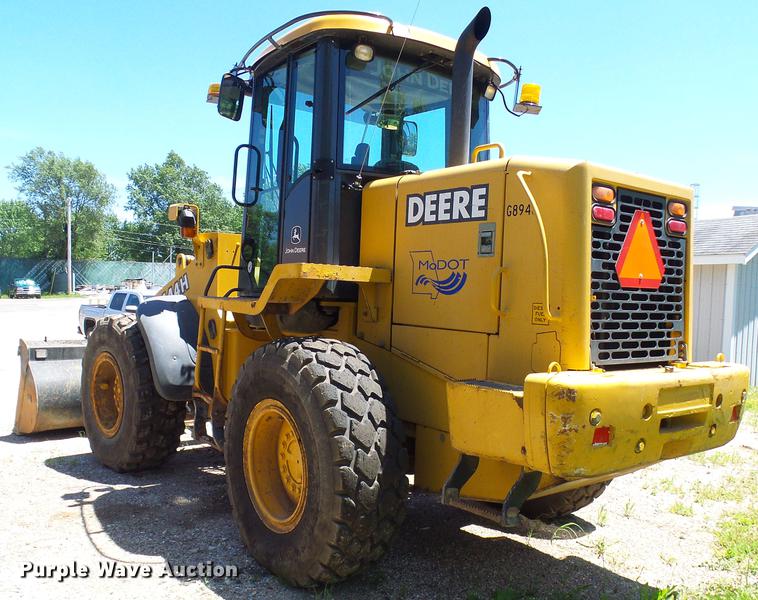 image for item DB2199 2003 John Deere 444H wheel loader