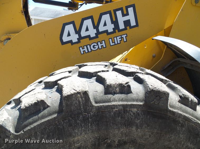 image for item DB2199 2003 John Deere 444H wheel loader