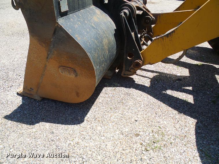 image for item DB2199 2003 John Deere 444H wheel loader