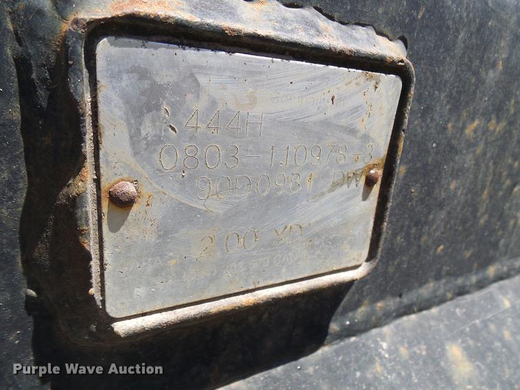 image for item DB2199 2003 John Deere 444H wheel loader