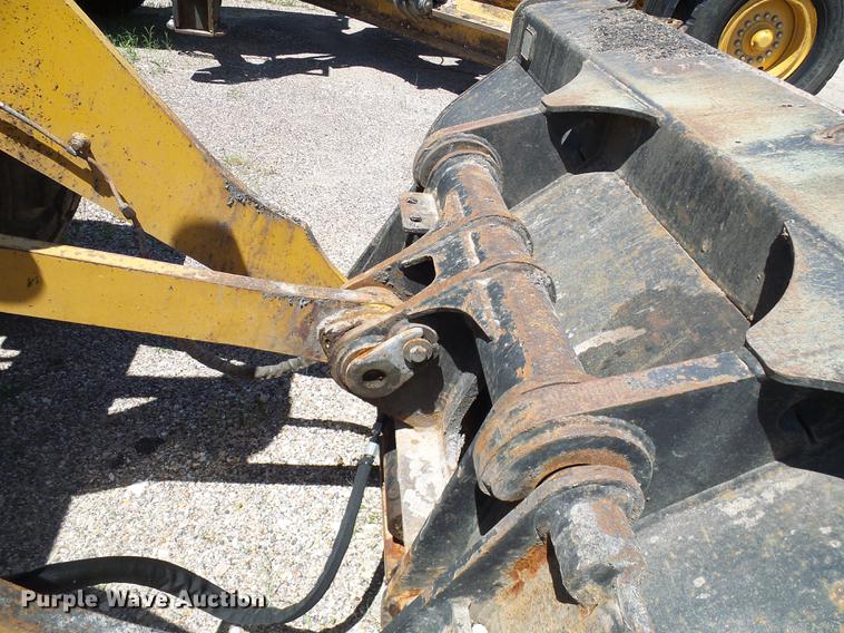 image for item DB2199 2003 John Deere 444H wheel loader