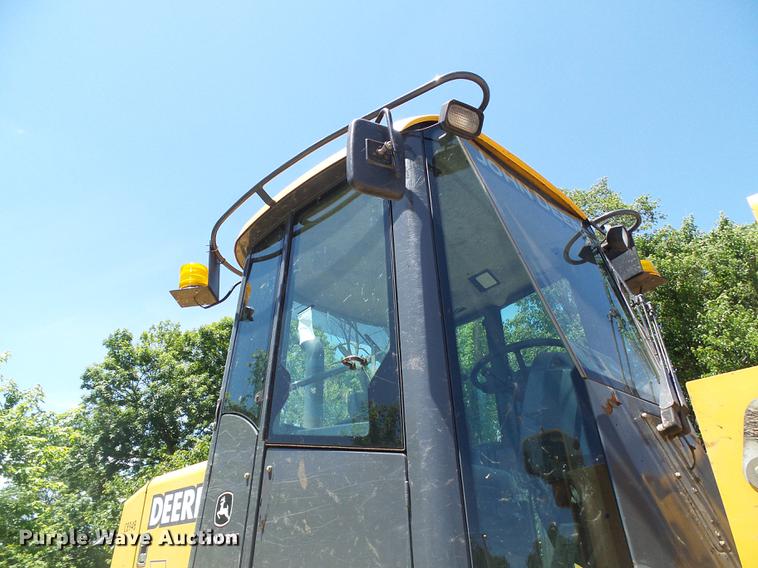 image for item DB2199 2003 John Deere 444H wheel loader