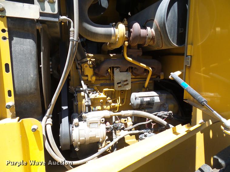 image for item DB2199 2003 John Deere 444H wheel loader