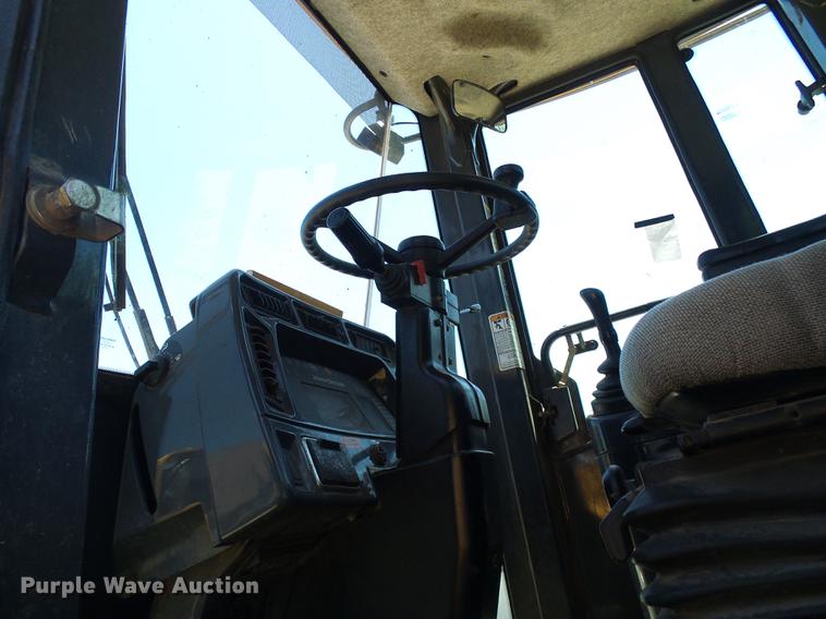 image for item DB2199 2003 John Deere 444H wheel loader