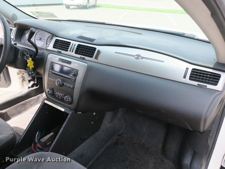 image for item DB8752 2009 Chevrolet Impala Police