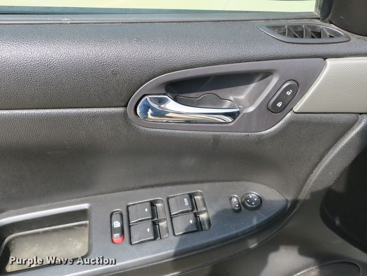 image for item DB8752 2009 Chevrolet Impala Police