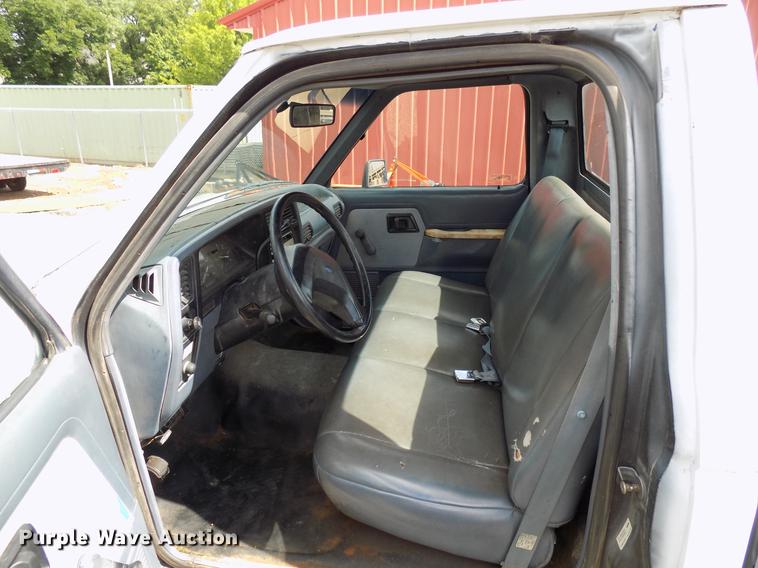 image for item DB9510 1990 Ford Ranger pickup truck