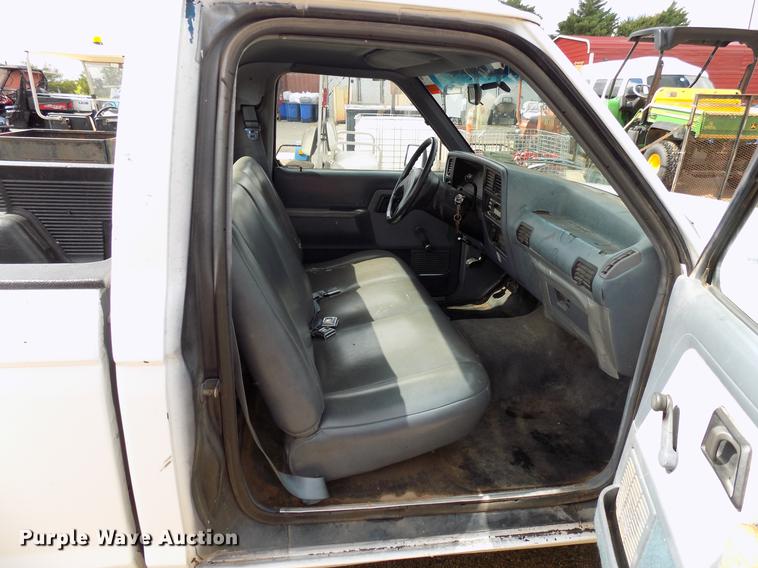 image for item DB9510 1990 Ford Ranger pickup truck