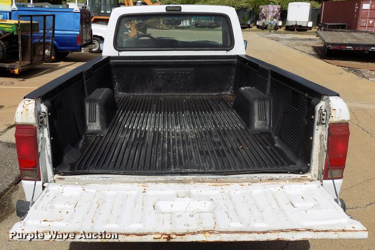 image for item DB9510 1990 Ford Ranger pickup truck