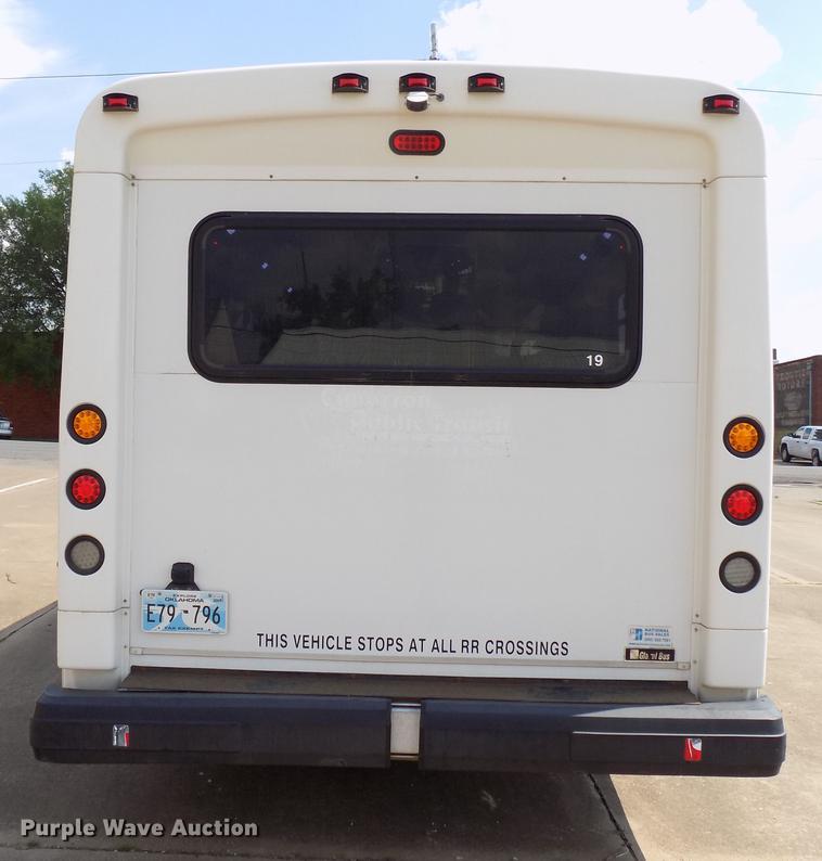 image for item DB9526 2012 Ford Econoline E450 shuttle bus