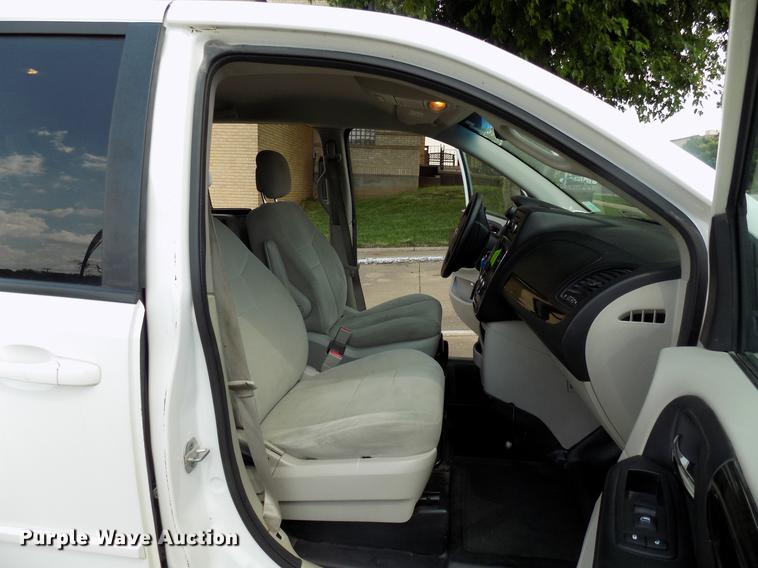 image for item DB9527 2012 Dodge Grand Caravan handicap accessible van
