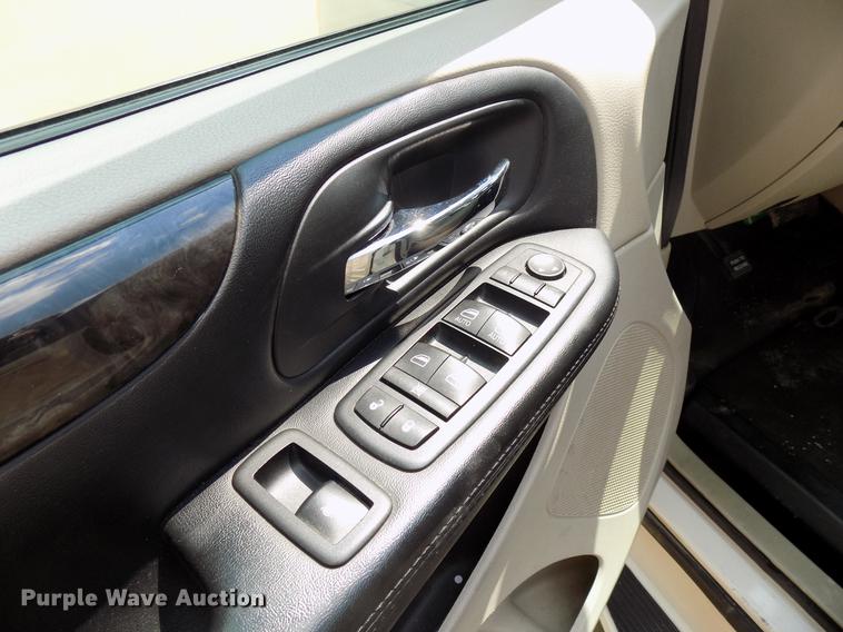 image for item DB9527 2012 Dodge Grand Caravan handicap accessible van