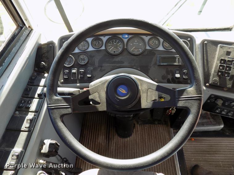 image for item DB9530 2003 Blue Bird All American school bus