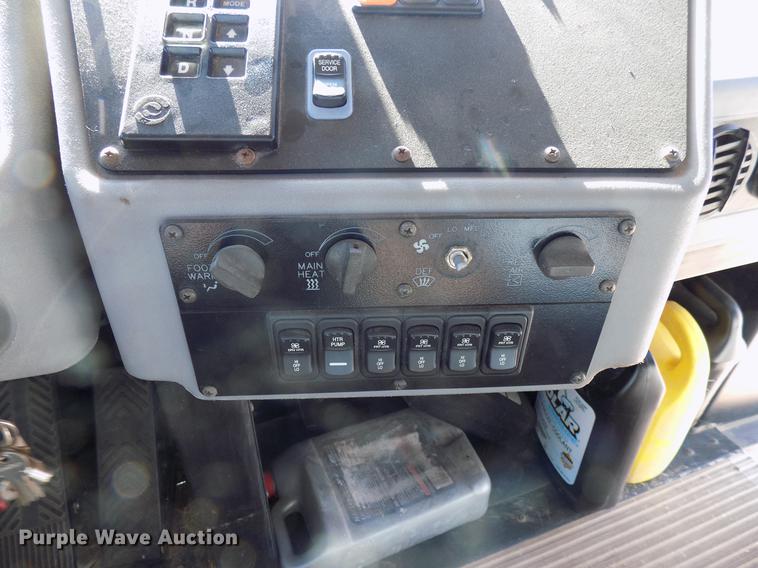 image for item DB9530 2003 Blue Bird All American school bus