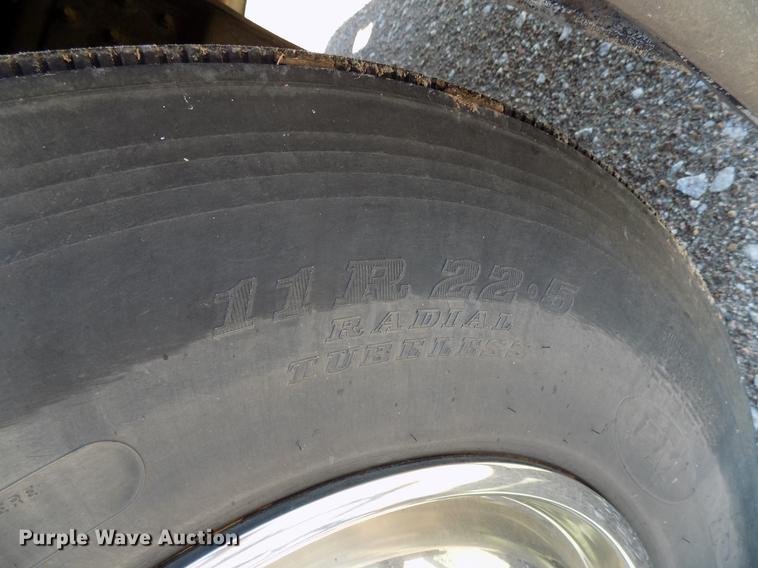 image for item DB9530 2003 Blue Bird All American school bus