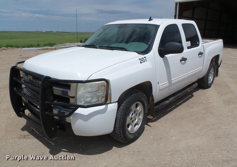 image for item DC5154 2009 Chevrolet Silverado 1500 LT Crew Cab pickup truck