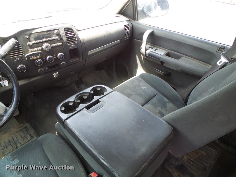 image for item DC5154 2009 Chevrolet Silverado 1500 LT Crew Cab pickup truck