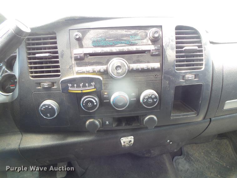 image for item DC5154 2009 Chevrolet Silverado 1500 LT Crew Cab pickup truck