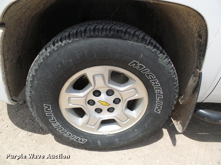 image for item DC5154 2009 Chevrolet Silverado 1500 LT Crew Cab pickup truck