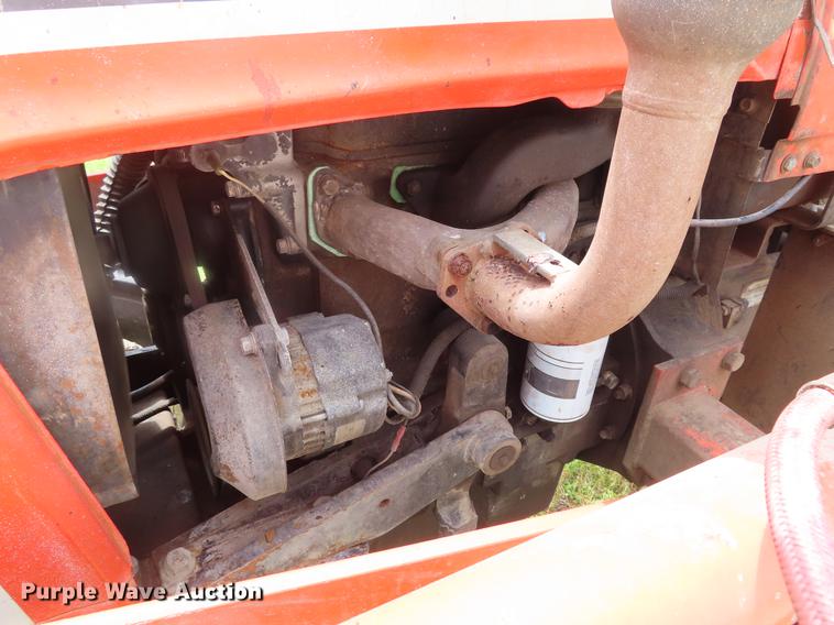 image for item DD6167 1982 Allis Chalmers 6140 tractor