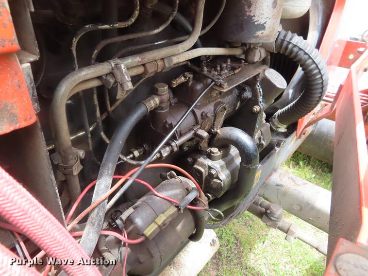 image for item DD6167 1982 Allis Chalmers 6140 tractor