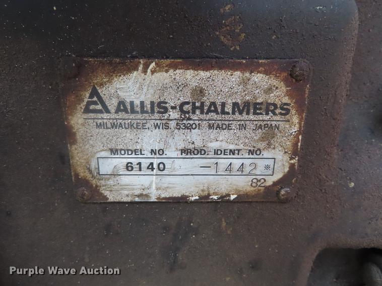 image for item DD6167 1982 Allis Chalmers 6140 tractor
