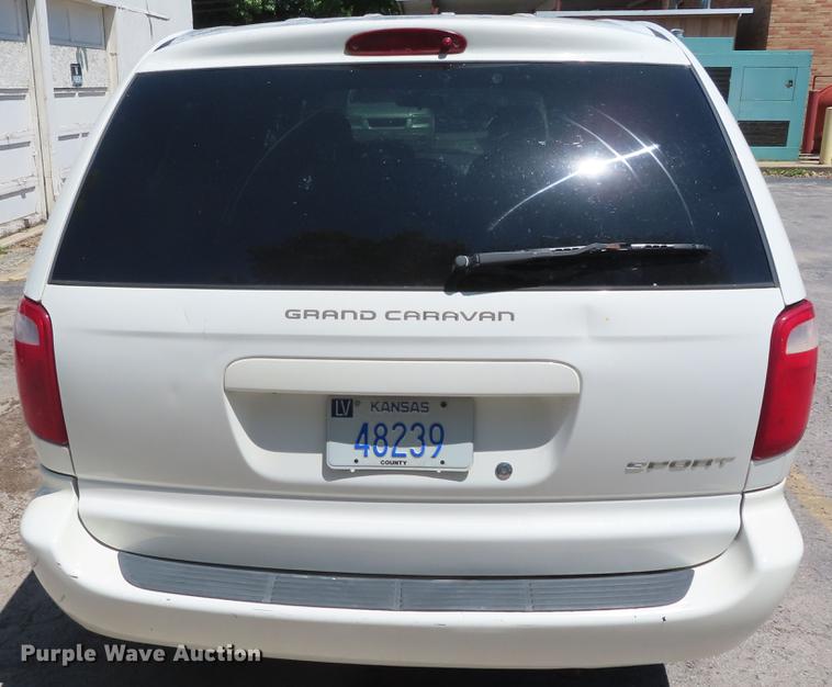 image for item DD6174 2001 Dodge Grand Caravan van
