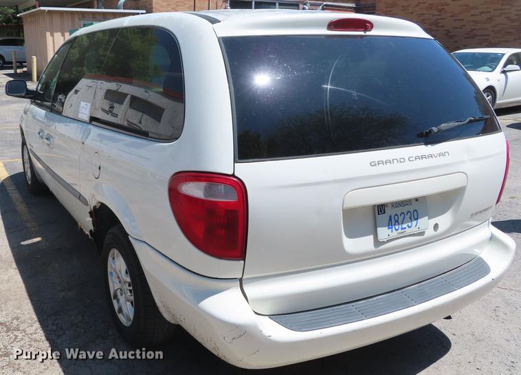 image for item DD6174 2001 Dodge Grand Caravan van