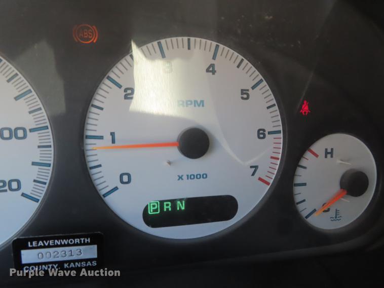 image for item DD6174 2001 Dodge Grand Caravan van