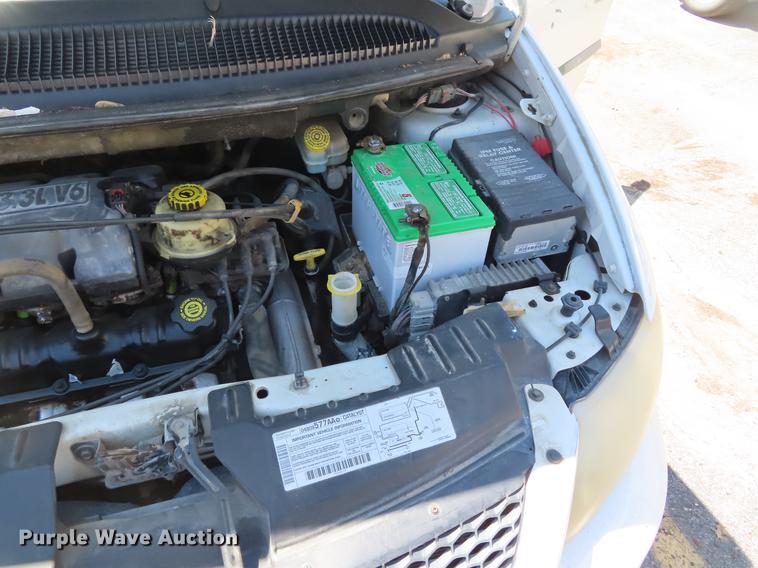 image for item DD6174 2001 Dodge Grand Caravan van