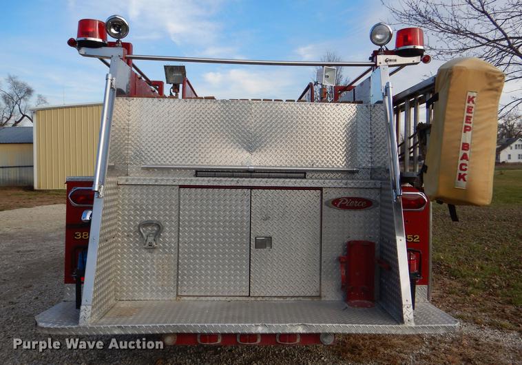 image for item DE0007 1976 Pierce Hendrickson FTCO-2070 fire truck