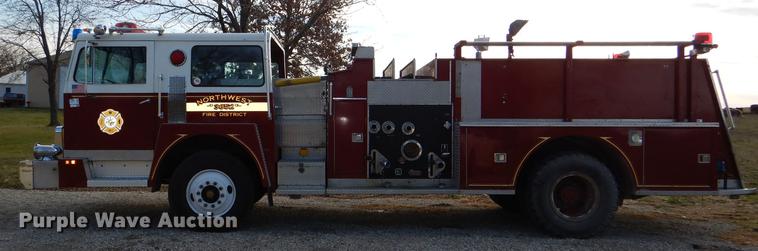 image for item DE0007 1976 Pierce Hendrickson FTCO-2070 fire truck