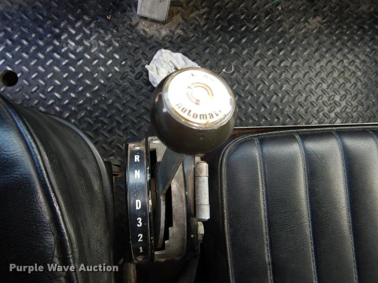 image for item DE0007 1976 Pierce Hendrickson FTCO-2070 fire truck