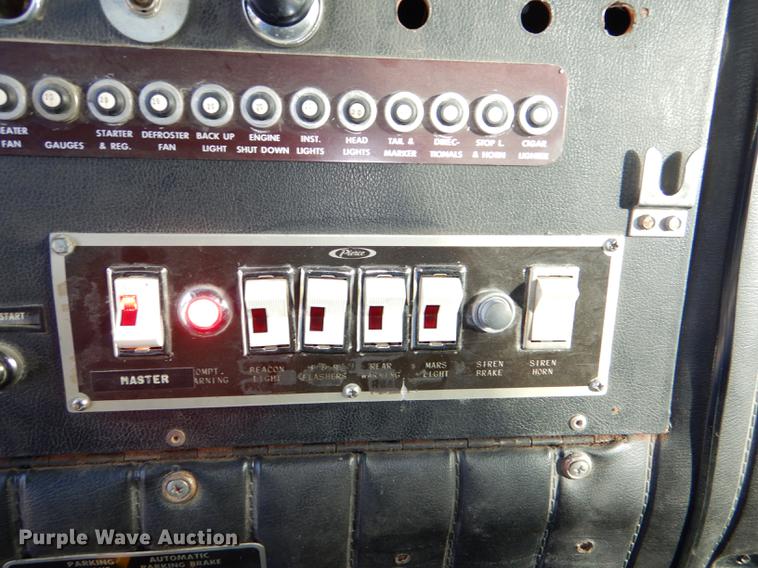 image for item DE0007 1976 Pierce Hendrickson FTCO-2070 fire truck