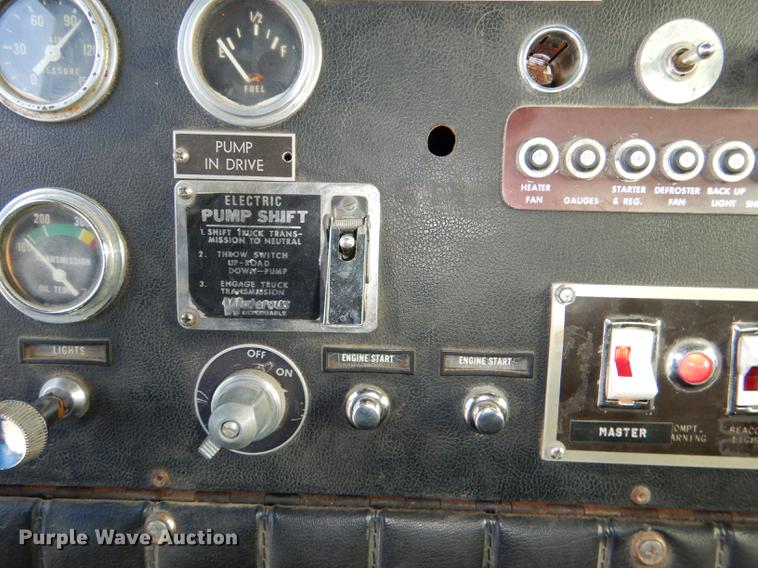 image for item DE0007 1976 Pierce Hendrickson FTCO-2070 fire truck