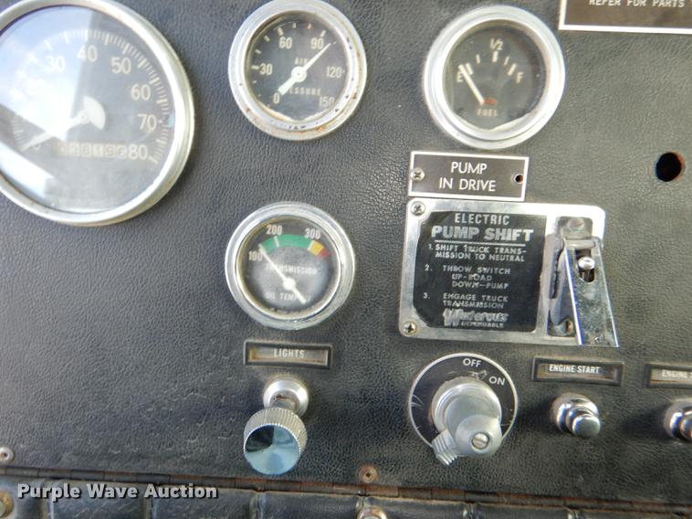 image for item DE0007 1976 Pierce Hendrickson FTCO-2070 fire truck