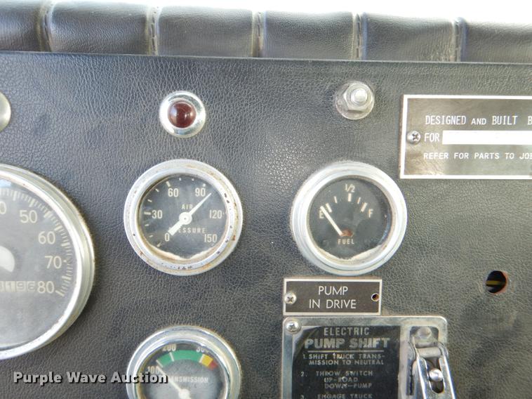 image for item DE0007 1976 Pierce Hendrickson FTCO-2070 fire truck