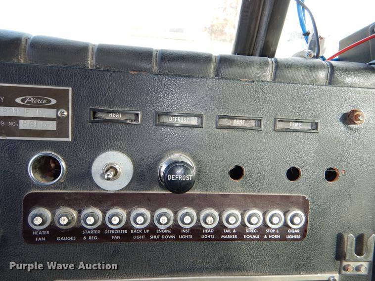 image for item DE0007 1976 Pierce Hendrickson FTCO-2070 fire truck