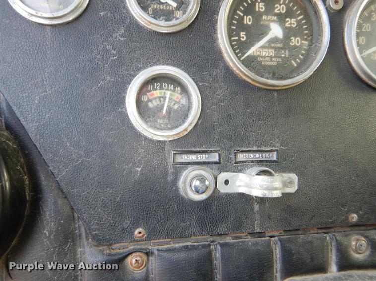 image for item DE0007 1976 Pierce Hendrickson FTCO-2070 fire truck