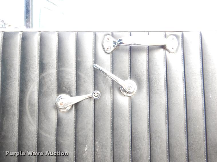 image for item DE0007 1976 Pierce Hendrickson FTCO-2070 fire truck