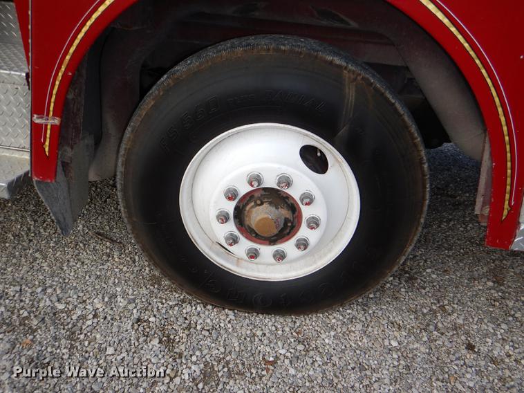 image for item DE0007 1976 Pierce Hendrickson FTCO-2070 fire truck