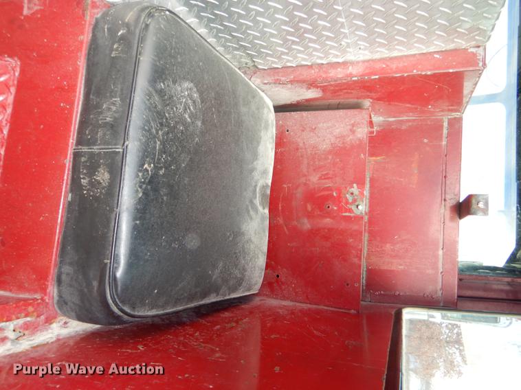 image for item DE0007 1976 Pierce Hendrickson FTCO-2070 fire truck