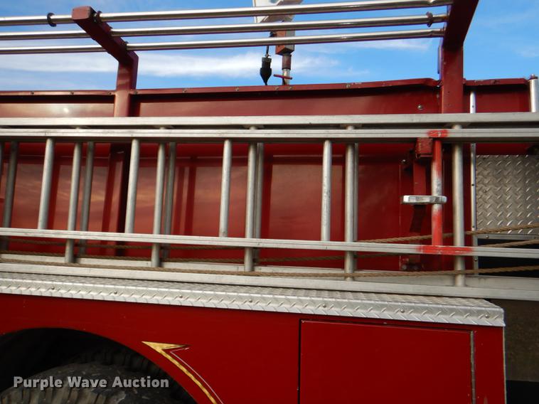 image for item DE0007 1976 Pierce Hendrickson FTCO-2070 fire truck