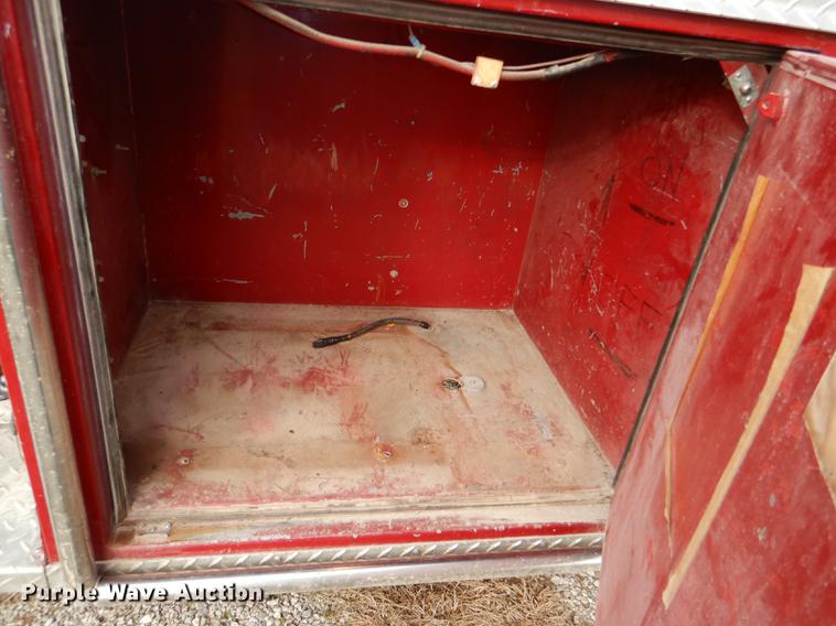 image for item DE0007 1976 Pierce Hendrickson FTCO-2070 fire truck