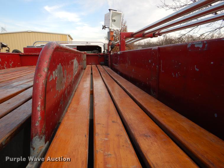 image for item DE0007 1976 Pierce Hendrickson FTCO-2070 fire truck