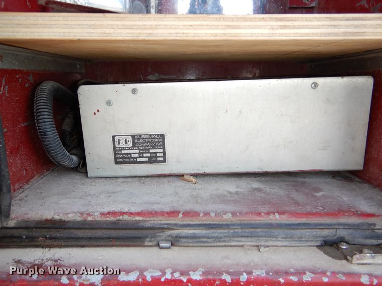 image for item DE0007 1976 Pierce Hendrickson FTCO-2070 fire truck