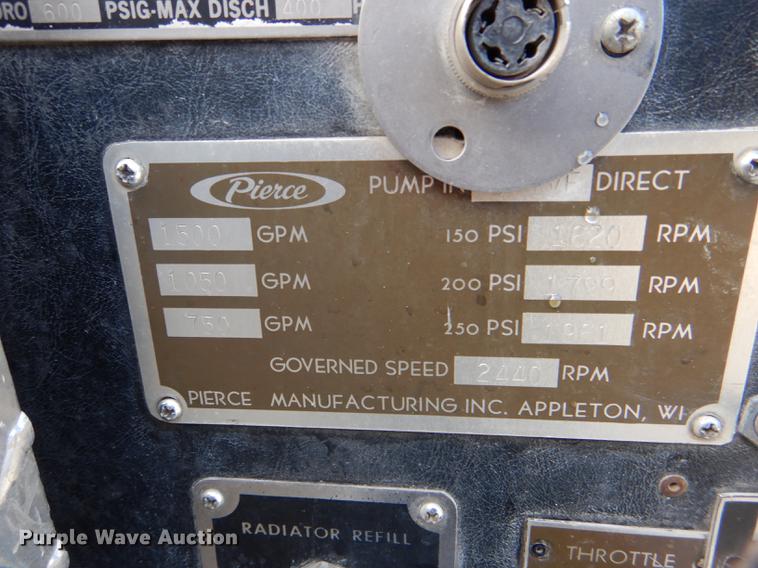 image for item DE0007 1976 Pierce Hendrickson FTCO-2070 fire truck