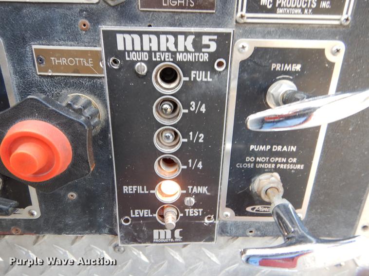 image for item DE0007 1976 Pierce Hendrickson FTCO-2070 fire truck