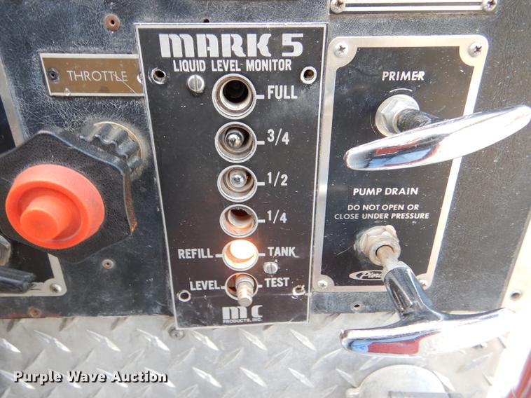 image for item DE0007 1976 Pierce Hendrickson FTCO-2070 fire truck