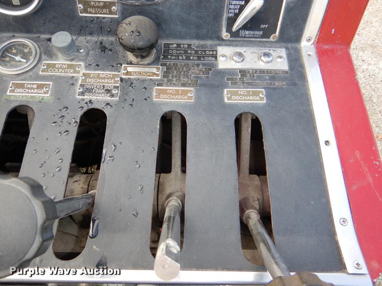 image for item DE0007 1976 Pierce Hendrickson FTCO-2070 fire truck